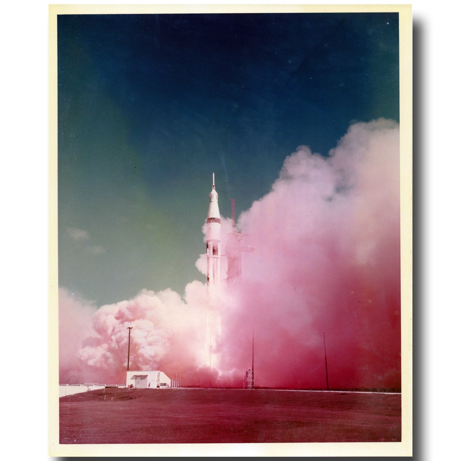 authentic-official-and-original-apollo-7-launch-vintage-nasa-8×10-glossy-online-sale_0.jpg