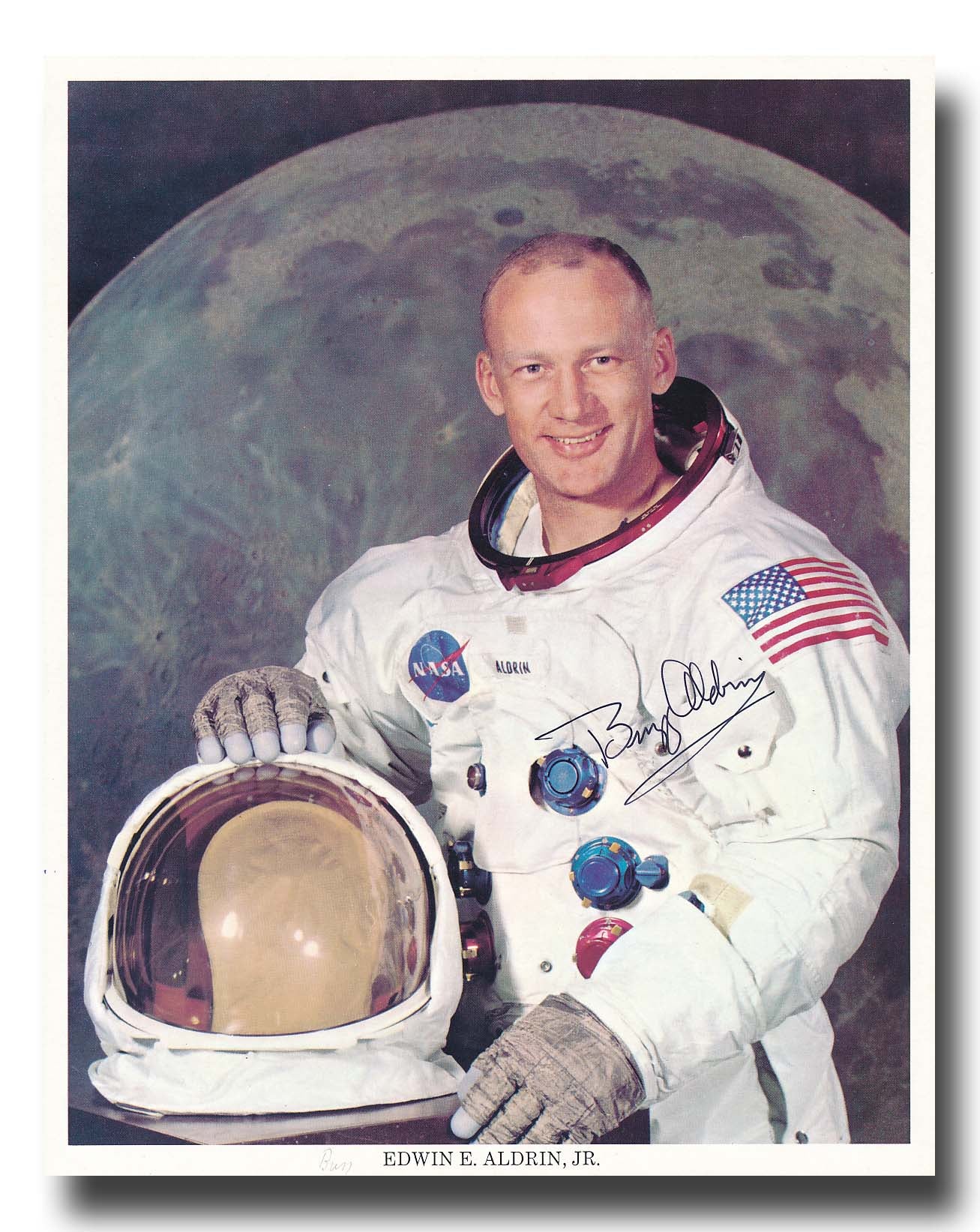 shop-all-the-latest-and-greatest-apollo-11-crew-wss-set-uninscribed-online-now_2.jpg
